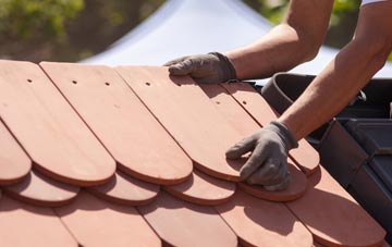 Wyverstone roof tile contractors