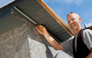 soffit installation Wyverstone
